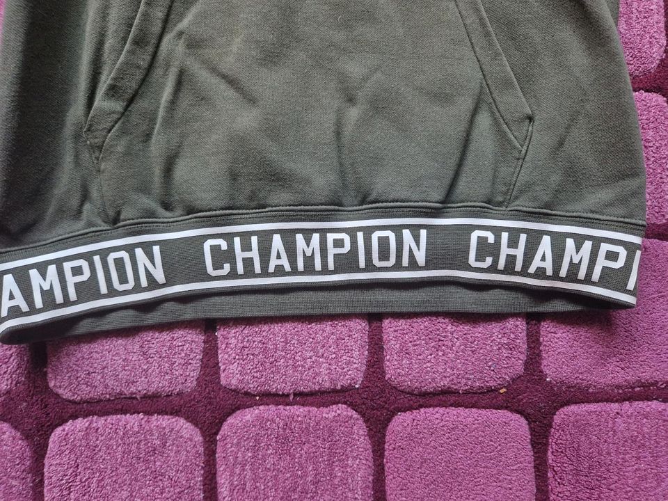 Champion Pullover in Gelsenkirchen