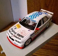 Modellauto 1:18 E36 BMW 320-i Cecotto STW 1998 UT-Models Fina Frankfurt am Main - Nordend Vorschau