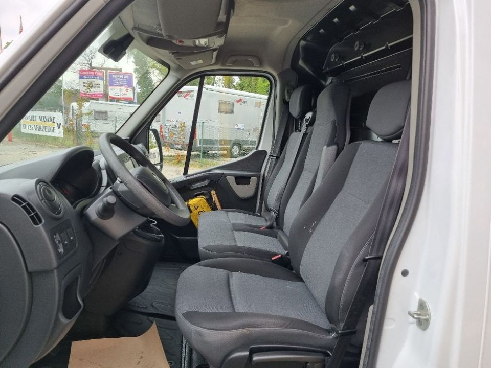 Renault Master dCi 110 L1H2 VA in Borgsdorf