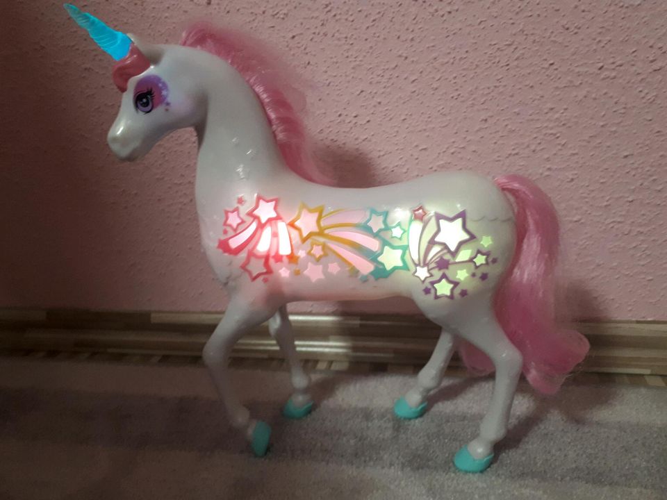 Dreamtopia leuchtendes Einhorn Barbie GFH60 Licht Musik in Delitzsch