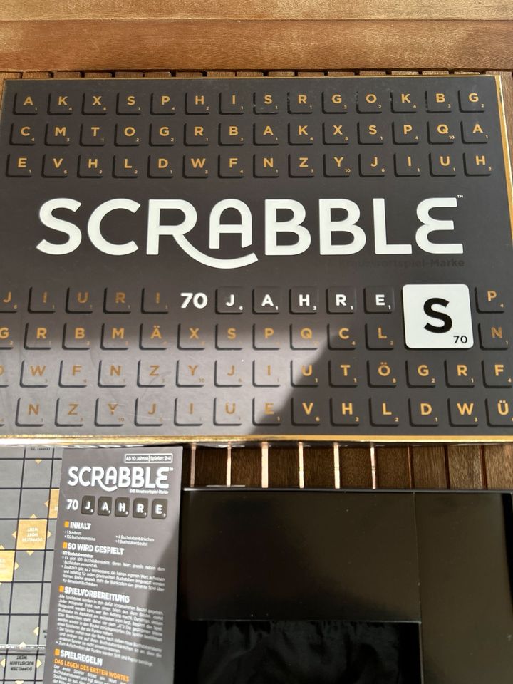 Scrabble 70 Jahre Edition Top Zustand spiel in Reinfeld