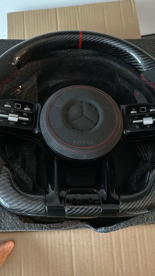 Carbon Lenkrad für Mercedes G Klasse W463/W464 & S Klasse W222 in Köln