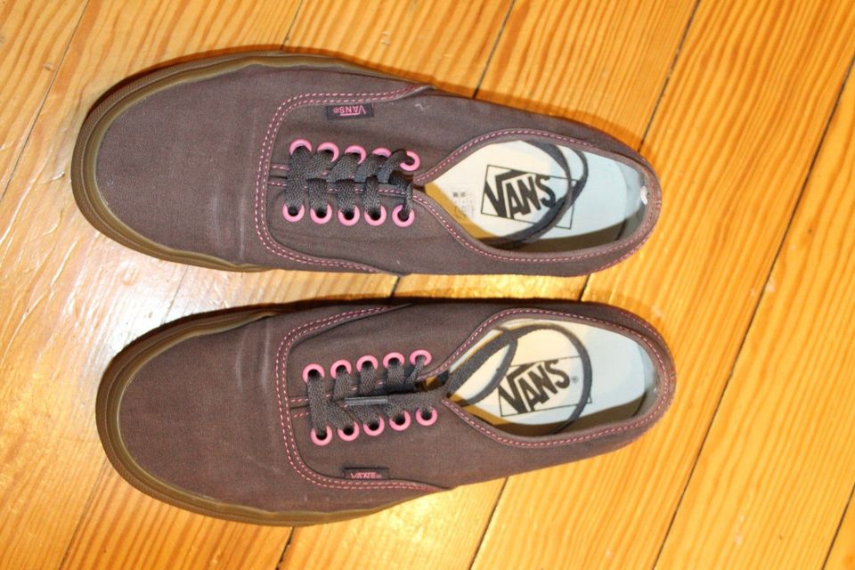 Vans 41 braun + rosa Stoffschuhe in Heidelberg