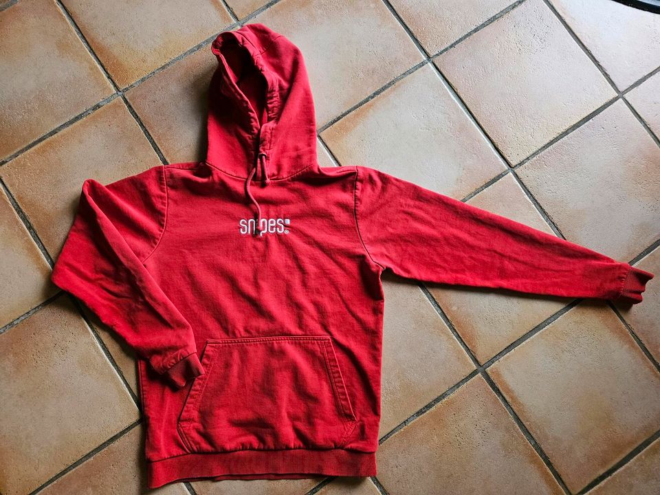 Snipes Hoodie Gr. S rot in Paderborn