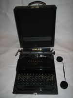 Adler Favorit 2 Schreibmaschine im Koffer Hamburg - Bergedorf Vorschau