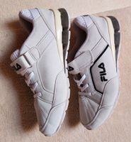 Fila Turnschuhe Gr. 37 beige Sachsen - Neundorf  Vorschau