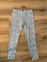 Leggings mit schönem Muster in Gr. 128 Hessen - Schlüchtern Vorschau