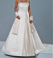 Brautkleid von Weise Größe 44-46 mit Schleppe A-Linie Niedersachsen - Adendorf Vorschau