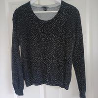 Strickjacke Neuwertig H&M Sachsen-Anhalt - Wanzleben Vorschau