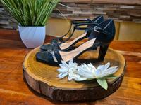 Hochwertige High Heels Sandalen Geox Gr. 40 Schlangen Leder Optik Baden-Württemberg - Göppingen Vorschau
