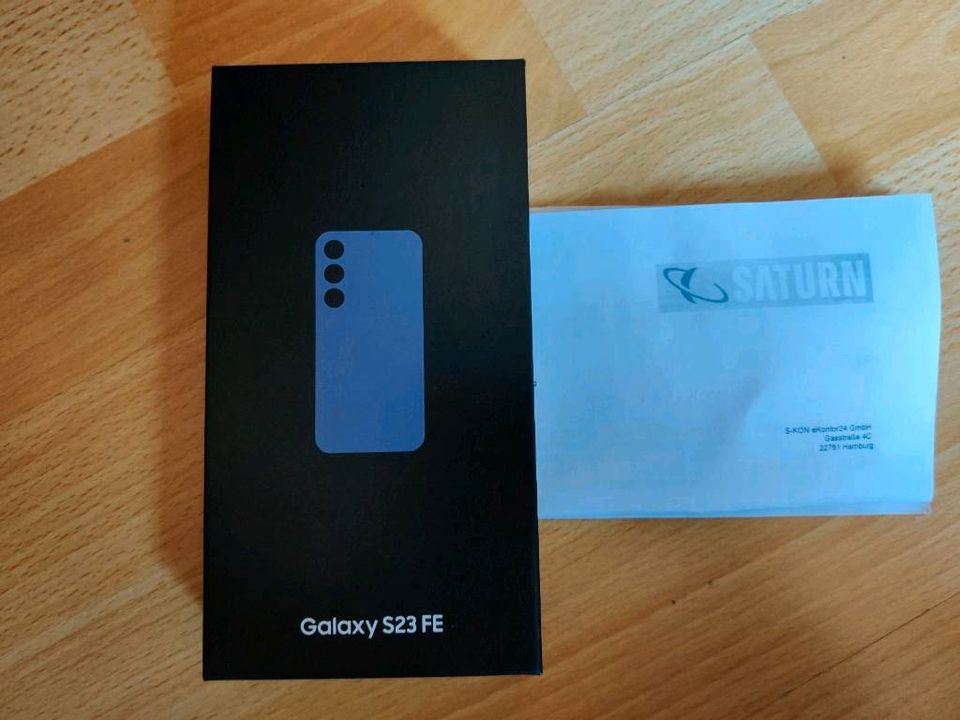 Samsung Galaxy S23 FE  128GB DS, Hülle und Schutzfolie Versiegelt in Gifhorn