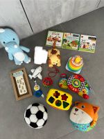 Baby Spielzeug Set VTech Fisher Price Chicco Buch Rassel Ball Baden-Württemberg - Sindelfingen Vorschau