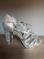 Tamaris Sandaletten Pumps Gold mit Muster Gr.38 Bayern - Ebermannstadt Vorschau