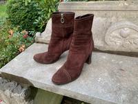 SERGIO ROSSI Stiefeletten Booties D 39.5 (40) sehr weich Nordrhein-Westfalen - Zülpich Vorschau