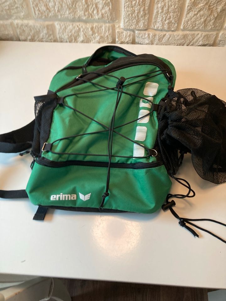 Fußball Rucksack in Nürnberg (Mittelfr)