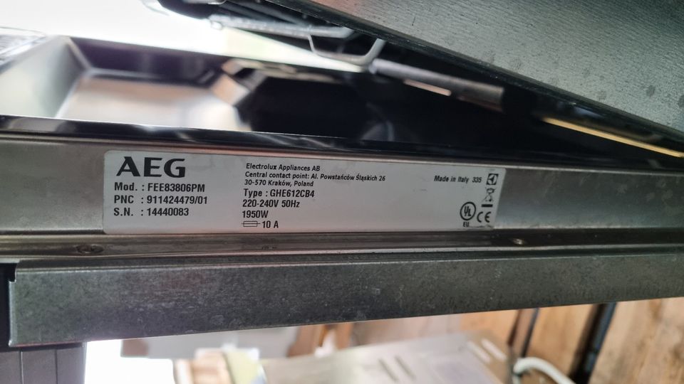 Spülmaschine AEG FEE83806PM teilintegrierbar in Linkenheim-Hochstetten