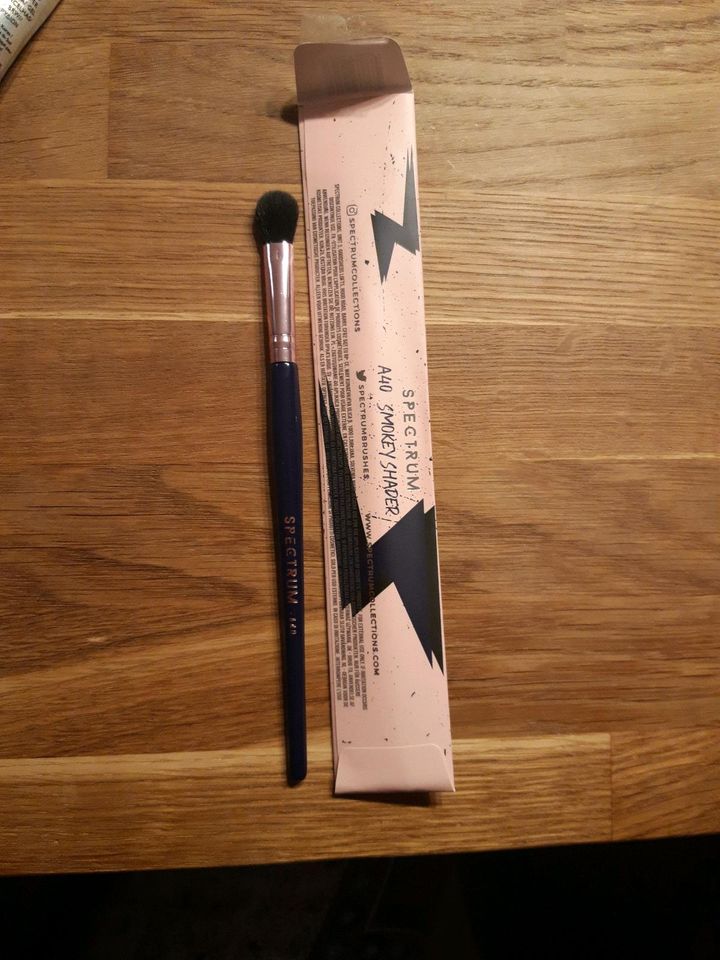 Spectrum A40 smoky shader Lidschatten Pinsel make up brush in Oberndorf am Neckar