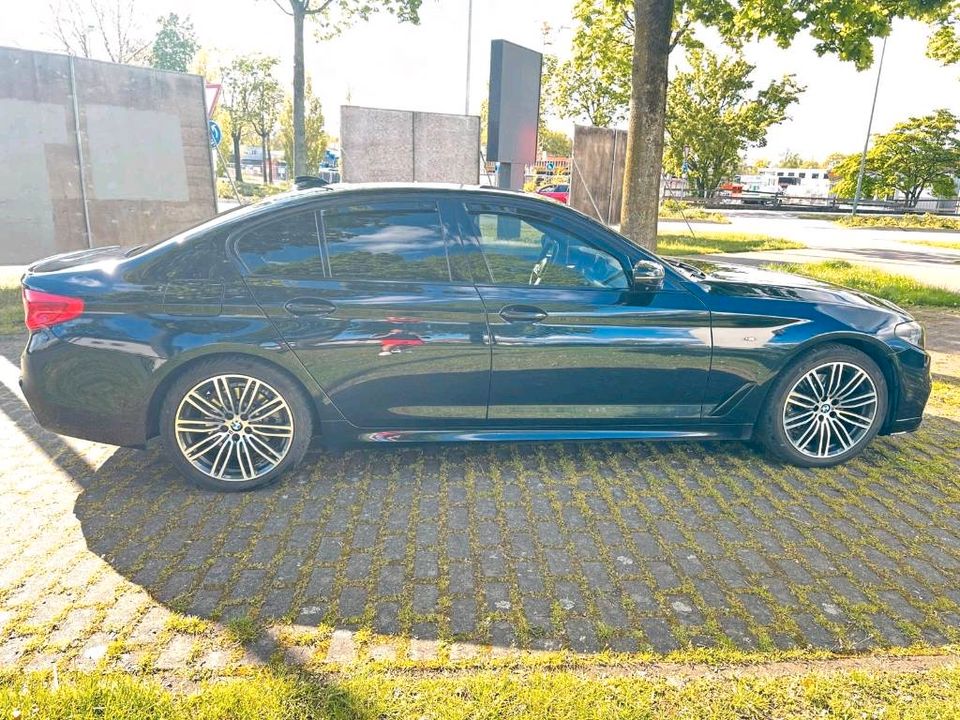 BMW 520 M Paket , 2.0 in Bad Lippspringe