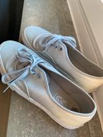 Glitzer Vans Kiel - Hassee-Vieburg Vorschau