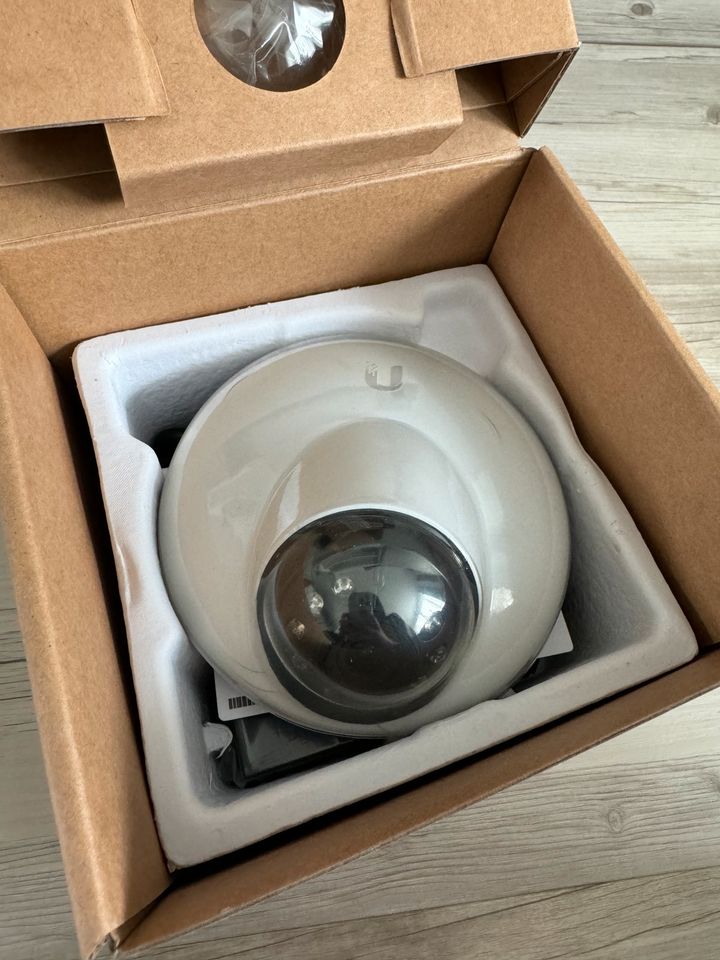 NEU - Unifi Überwachungskamera G3 Dome mit Infrarot - NEU in Malborn