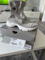 Balenciaga Slip-on damen sneaker Gr. 36 neu München - Au-Haidhausen Vorschau