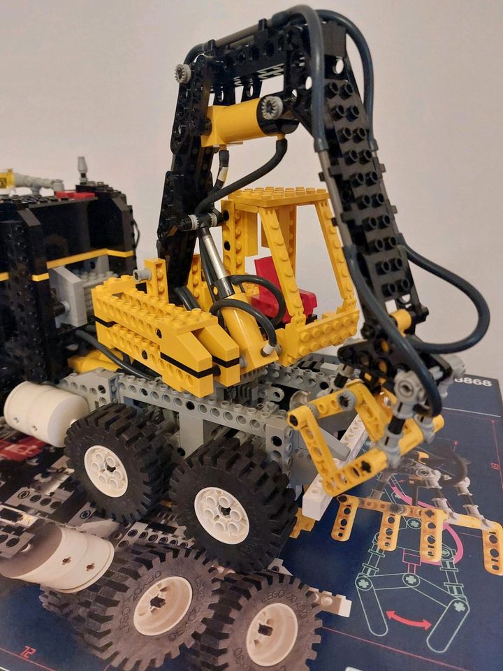 Lego Technic 8868 Compressor & Pneumatic Kranwagen in Zeil