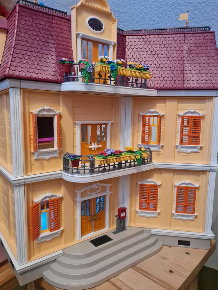 Playmobil Haus 5302 "Mein großes Puppenhaus" Licht + Möbel in Niedersachsen  - Munster | Playmobil günstig kaufen, gebraucht oder neu | eBay  Kleinanzeigen ist jetzt Kleinanzeigen