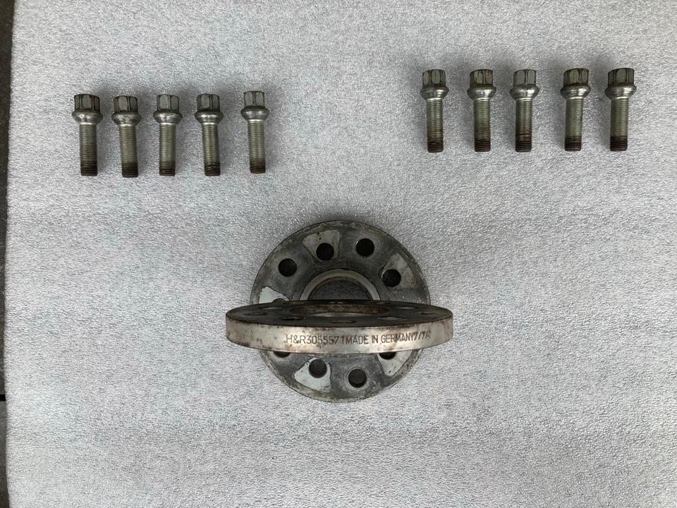 Original H&R Spurverbreiterungen 30mm pro Achse 15 mm Scheiben in Welzheim