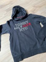 Tommy Hilfiger NYC Kinder Jungen Pullover Kapuzenpullover 164 Nordrhein-Westfalen - Freudenberg Vorschau