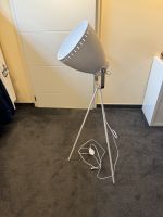 Stehlampe Wohnzimmer Studio Lampe weiß 2 Stück Nordrhein-Westfalen - Brüggen Vorschau