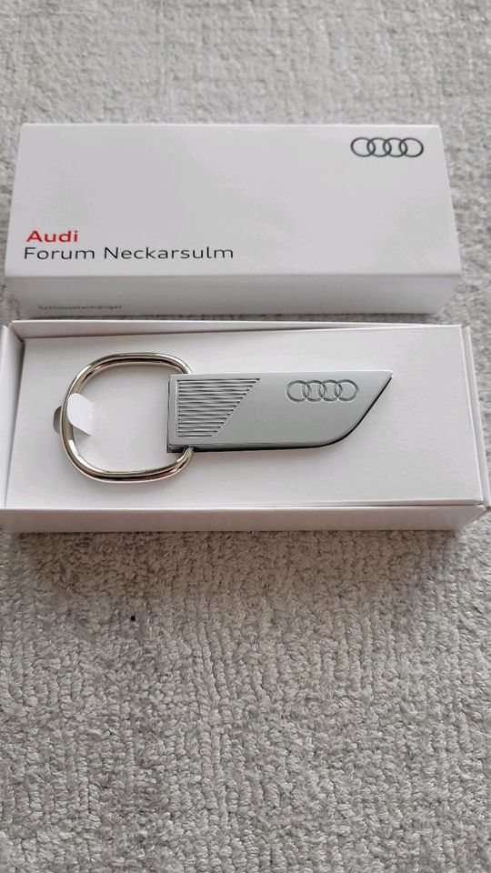 Audi Schlüsselanhänger | NEU! | Edelstahl | Audi Forum Neckarsulm in Walldorf