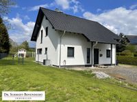 Neuwertiges modernes Einfamilienhaus in ruhiger Lage mit tollem Grundstück und Garage! Rheinland-Pfalz - Dreikirchen Vorschau