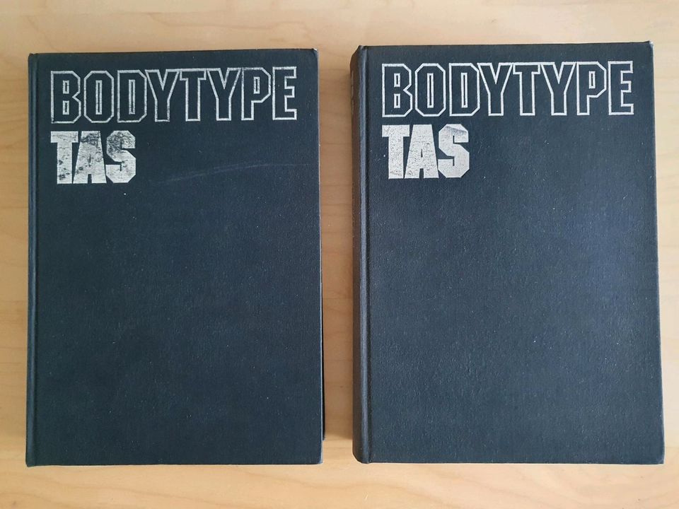 TAS 758 Bodytypes,  2 Bänder, 1981 in Hamburg