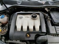 Motor Passat 3C 1,9TDI 77KW BXE Skoda Audi VW 13222 Sachsen-Anhalt - Coswig (Anhalt) Vorschau