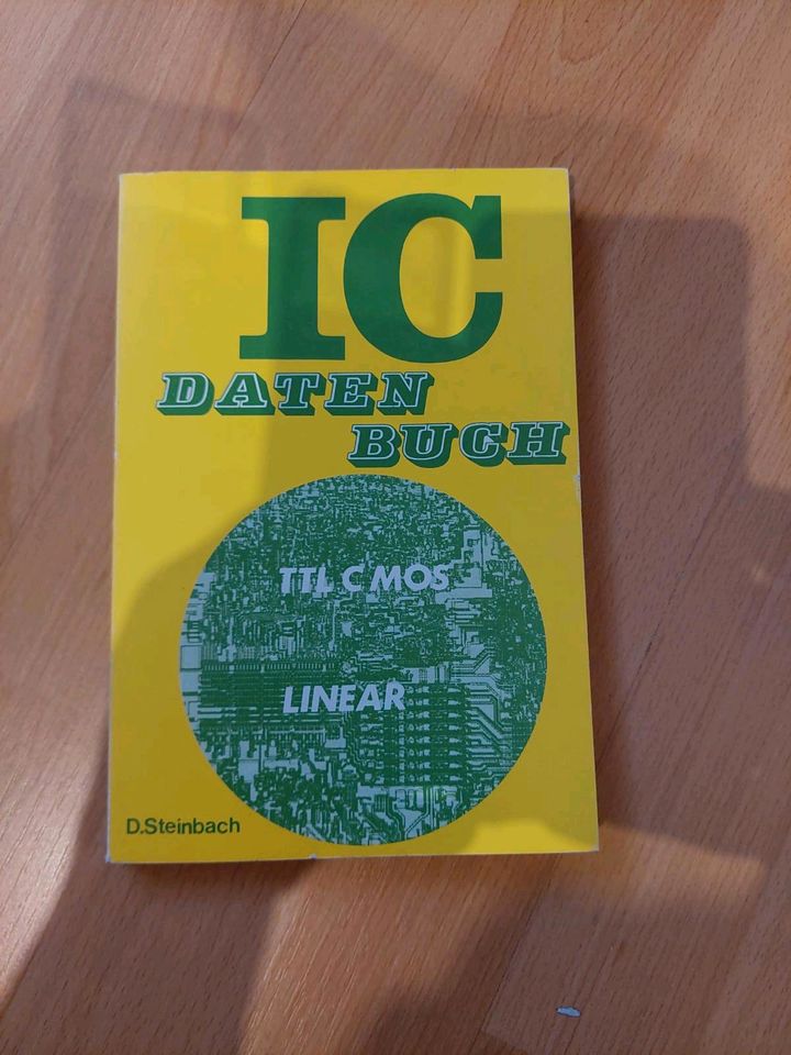 IC Datenbuch in Ganderkesee