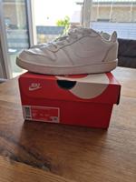 Nike Sneaker weiß Gr.40 Nordrhein-Westfalen - Rheine Vorschau