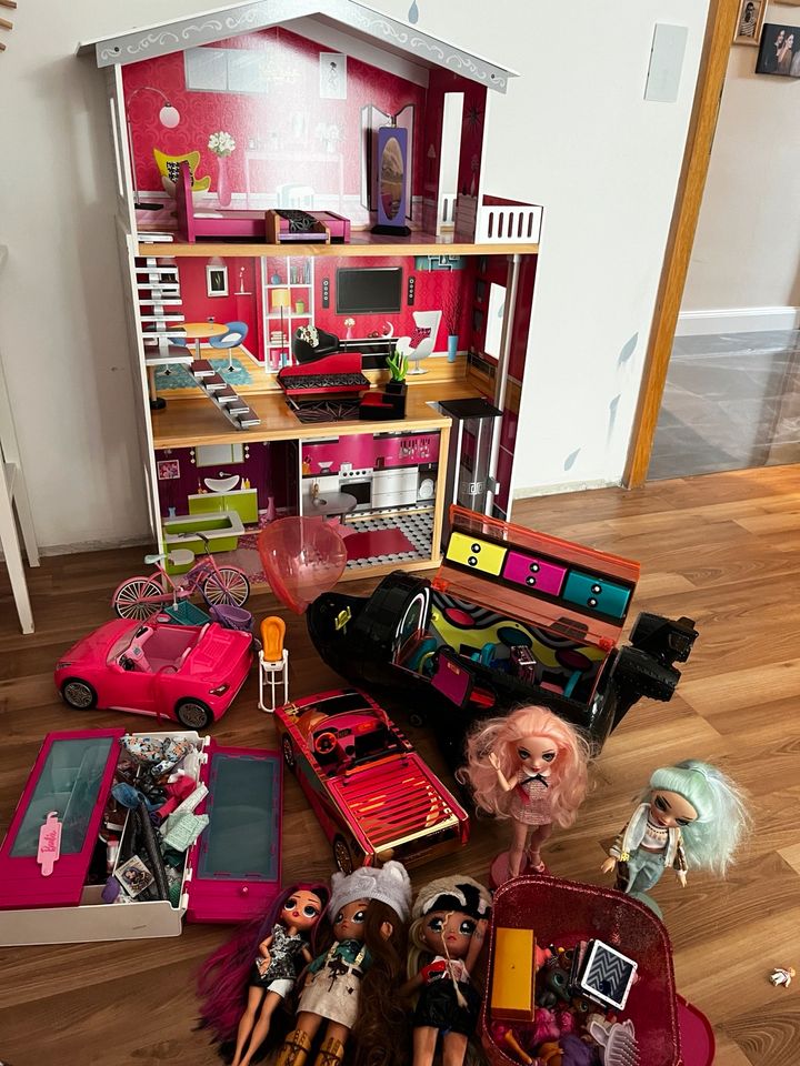 Barbie Puppe Spielhaus und weiteres in Spiesen-Elversberg