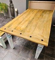 Esszimmer Tisch Holz massiv Nordrhein-Westfalen - Baesweiler Vorschau