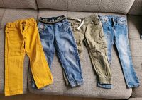 Hosen / Jeans lang Gr. 104 Bayern - Erlangen Vorschau