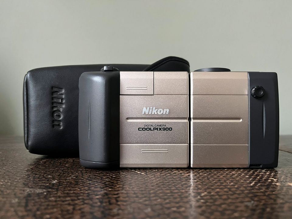 Nikon Coolpix 900 Digitalkamera Retro 90er 1998 in Lüneburg