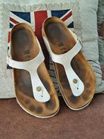 Birkenstock Zehentrenner Gizeh weiß schimmernd glänzend Gr. 40 Nordrhein-Westfalen - Langenfeld Vorschau