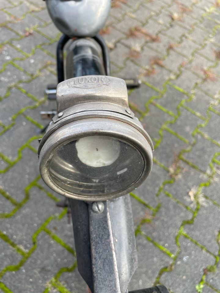 Wunderschönes Historisches FALTER Fahrrad in Saarburg
