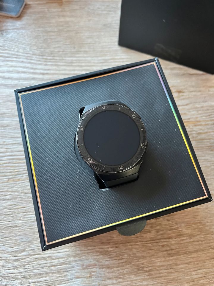 Huawei watch gt 2e in Kirchgellersen