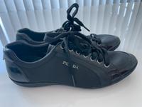 Prada Halbschuhe Sneakers Düsseldorf - Düsseltal Vorschau