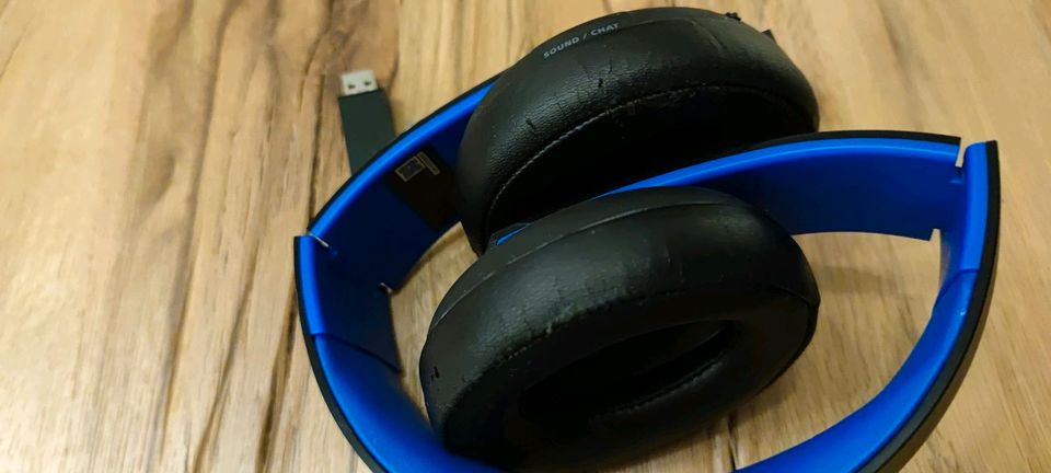 Playstation 4 Headset in Eslohe