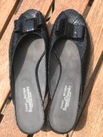 Leder Schuhe Damen Schläppchen mit Absatz Russel and Bromley Sachsen - Käbschütztal Vorschau