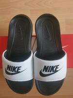 Nike Hausschuhe Große 41 Bayern - Bad Wörishofen Vorschau