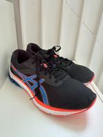 Asics Herren Turnschuhe Gr. 44 Hessen - Kassel Vorschau