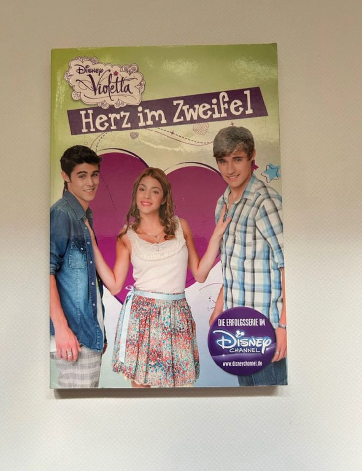 VIOLETTA Ein Traum wird wahr Herz im Zweifel In meiner Welt ❤️ in Lampertheim