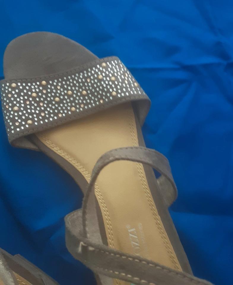 Sandale beige Leder mit Glitzersteinchen Gr.41 flach Marco Tozzi in Paderborn